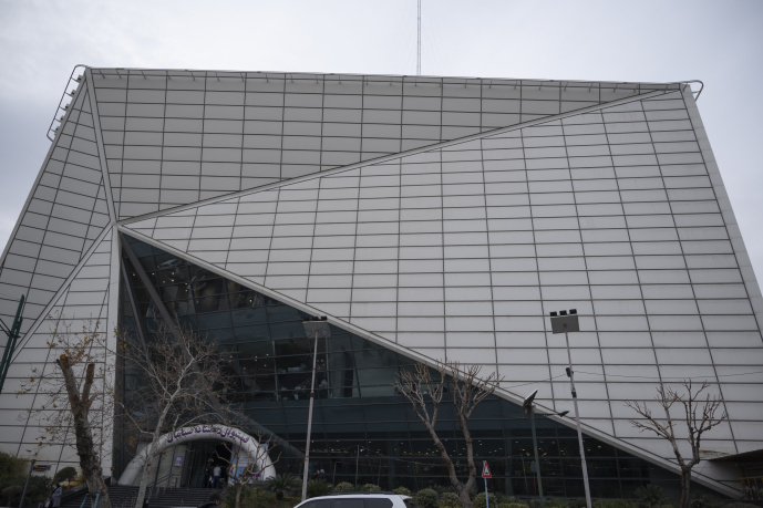 مجموعه عکس‌ خانم مهرالنساء با عنوان: صبامال