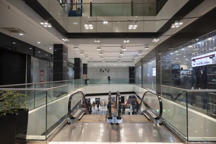 مجموعه عکس‌ خانم مهرالنساء با عنوان: صبامال