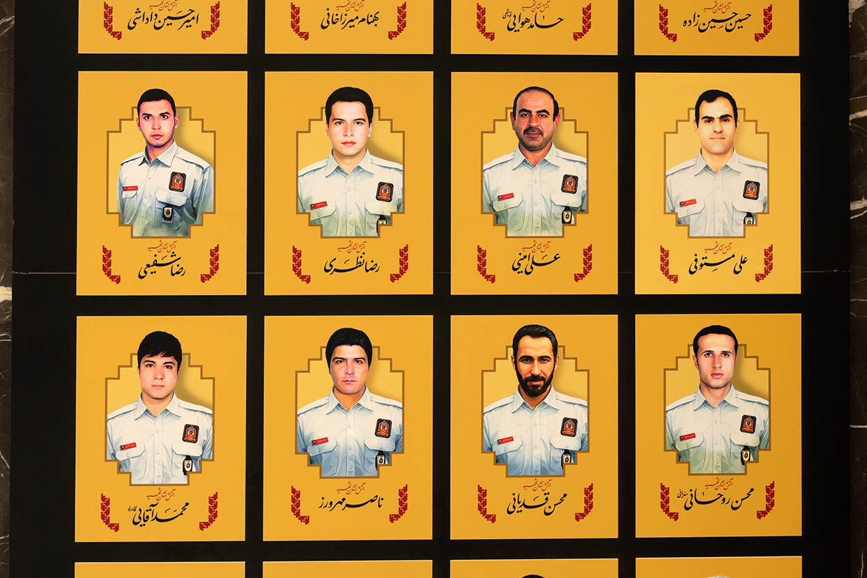 مجموعه عکس خانم عاطفه عباسی با عنوان: پلاسکو