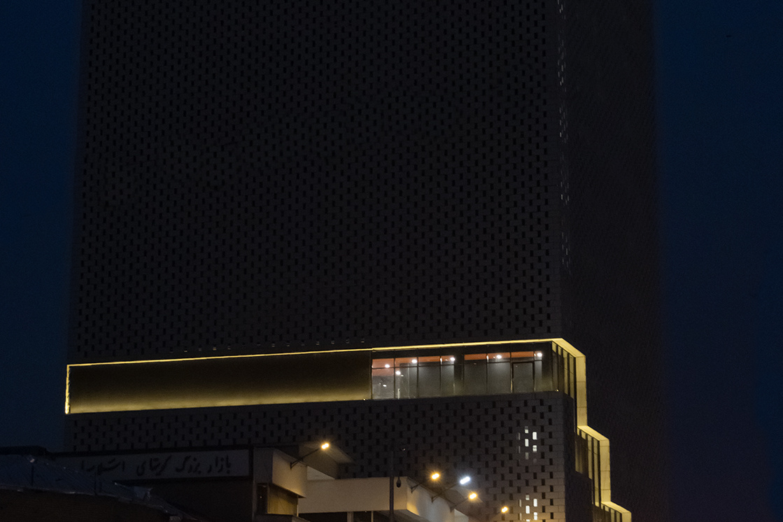 مجموعه عکس خانم عاطفه عباسی با عنوان: پلاسکو